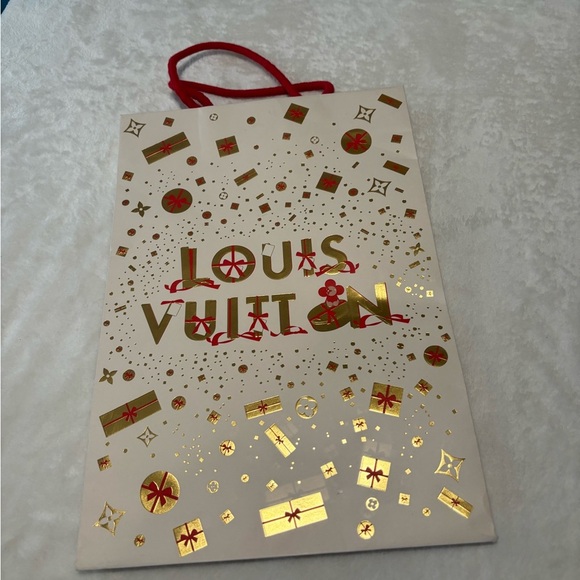Louis Vuitton gift bag - Picture 1 of 5